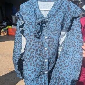 SHEIN Teal Animal Print Blouse